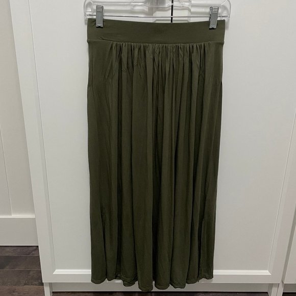 GAP Ankle-Length Flowy Skirt - Picture 1 of 4